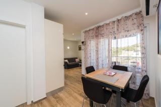 Apartments Cozy - Lukoran - 4