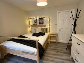 Spacious 2 Bedroom Apartment - Londra - 4