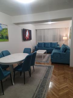 Turquoise Apartment - Novi Pazar - 3