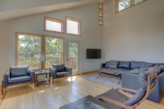 Hutson's Bridgeview - Hood River - 8