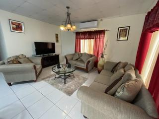 Arima Home - Cozy East - 3 Bedroom - Arima - 7