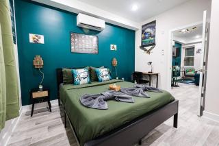 Perch In Paradise Eaglesthemed Escape - 1