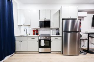 Superhero Stay Marvel Fan Paradise - 6