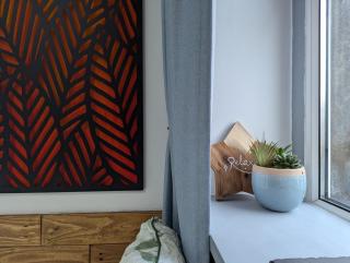 R3 - Cozy Small Double - City & Beach Access, WIFI, Free Parking - Self Catering - Swansea - 1