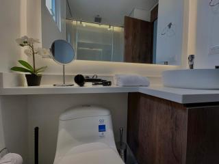 Stylish 2BR in Usaquen Peaceful Stay with Scenic Views - Bogotá - 5