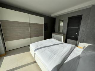 Giuliani Seafront Penthouse 15 - St Julian's - 2