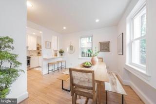 Arlington Charm - 8