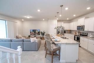 Enjoy your family time with Modern Themed Home and Pool - 3