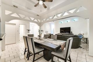 Fenced Yard Home Near Hospitals in Edinburg! - Edinburg - 0