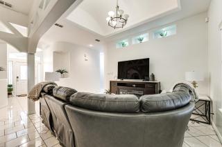 Fenced Yard Home Near Hospitals in Edinburg! - Edinburg - 6