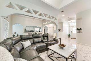 Fenced Yard Home Near Hospitals in Edinburg! - Edinburg - 5