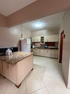 Casa en el centro de Encarnacion con tres habitaciones - Encarnación - 7