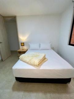 Apt with privileged location - 6