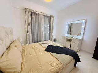 1BHK LUXURY PRIVATE APARTMENT - Dubai Marina - 2 MIN WALK FROM TRAM - 4