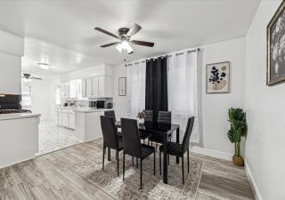 Luxshortlet - Houston - 4