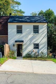 Cozy Townhome Retreat with King Bed Near I-10, Capitol, FSU & FAMU - Tallahassee - 4