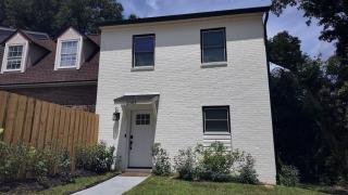 Cozy Townhome Retreat with King Bed Near I-10, Capitol, FSU & FAMU - Tallahassee - 7