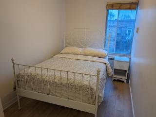 Harmony room near Metro Monk station with Self Check-in - Montreal - 7