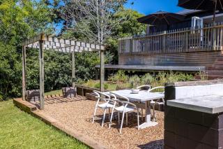 Tahatai Cottage - - 4