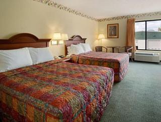 Days Inn by Wyndham Burlington East - Haw River - 7