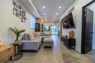 New Modern Lakefront Retreat - Casa Del Capo - Washago - 6