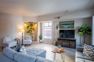 Penthouse: Rooftop Terrace - 2