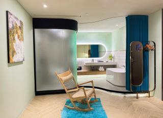 TC Hotel Binh Duong New City - - 1