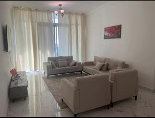 Oasis tower family apartment 2404 - 3
