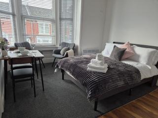 #4 Studio Portsmouth Apartment - Portsmouth - 1