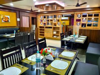 Hotel Seagate - Velankanni - 7