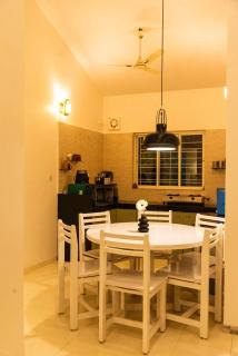 YOLO villa - Pirangut - 9