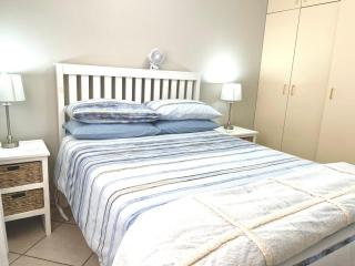 Deon's Place 1 - Jeffreys Bay - 1