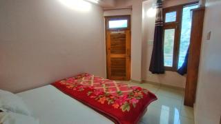 Katoch Apartments - Food & Stay - 6
