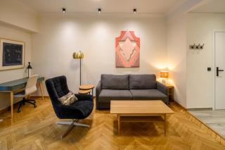 Plaka Premier Stay - Steps from Acropolis Museum and Metro - 1