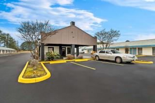Rodeway Inn & Suites - Brookhaven - 9