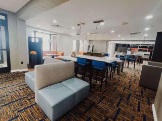 Country Inn & Suites by Radisson, Columbus-Edinburgh - Columbus - 6