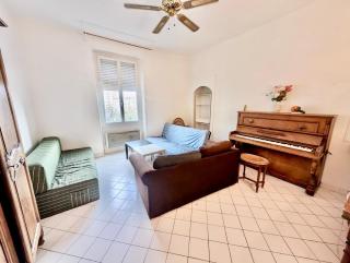 Large 2-bedroom apartment large living room with parking near train station and downtown - Grenoble - 7