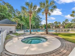 True Blue Golf Retreat 11H condo - Pawleys Island - 2