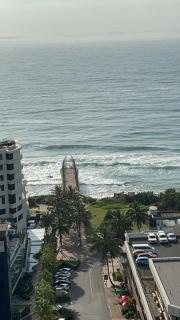 Suite Monte Carlo Sophistication and Comfort with Stunning Umhlanga Views - Durban - 5
