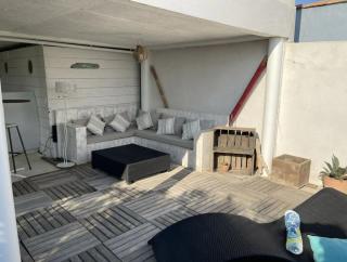 Design villa with panoramic pond view and jacuzzi - Pérols - 9
