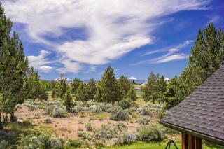 Dara Oaks 5br 3 5bath - Bend - 4