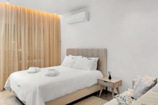 Athenian Harmony Parliament Square Athens Centre - 9