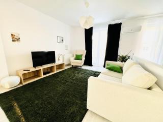 Airport Gardens Loft - Otopeni - 9