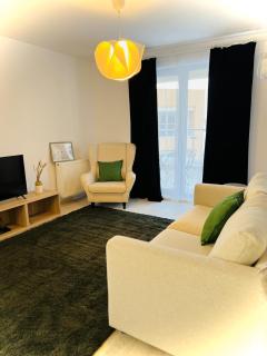 Airport Gardens Loft - 6