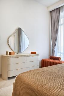 Luxury 1br Haven Chic & Cozy Stay In Jvc - 2