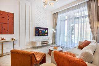 Luxury 1br Haven Chic & Cozy Stay In Jvc - 8