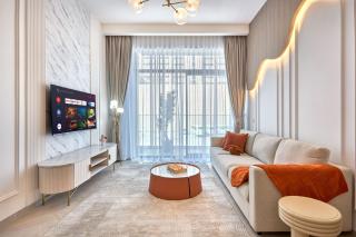 Luxury 1br Haven Chic & Cozy Stay In Jvc - 9