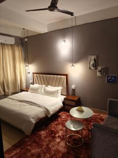 Luxe Haven Stay - Guwahati - 5