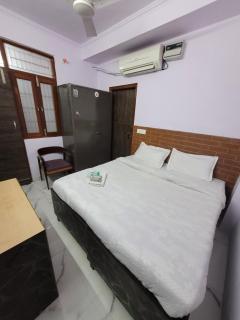 Hotel Perfect - South Campus - New Delhi - 9