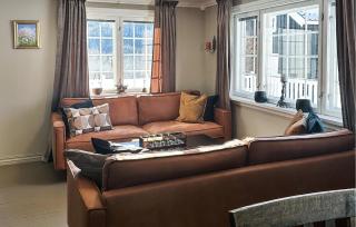 Amazing Home In Nome With Kitchen -  - 7